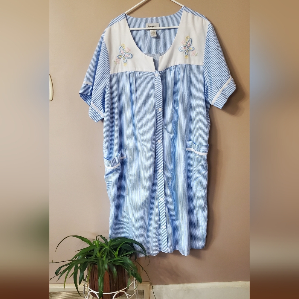 Vintage Anthony Richards housedress